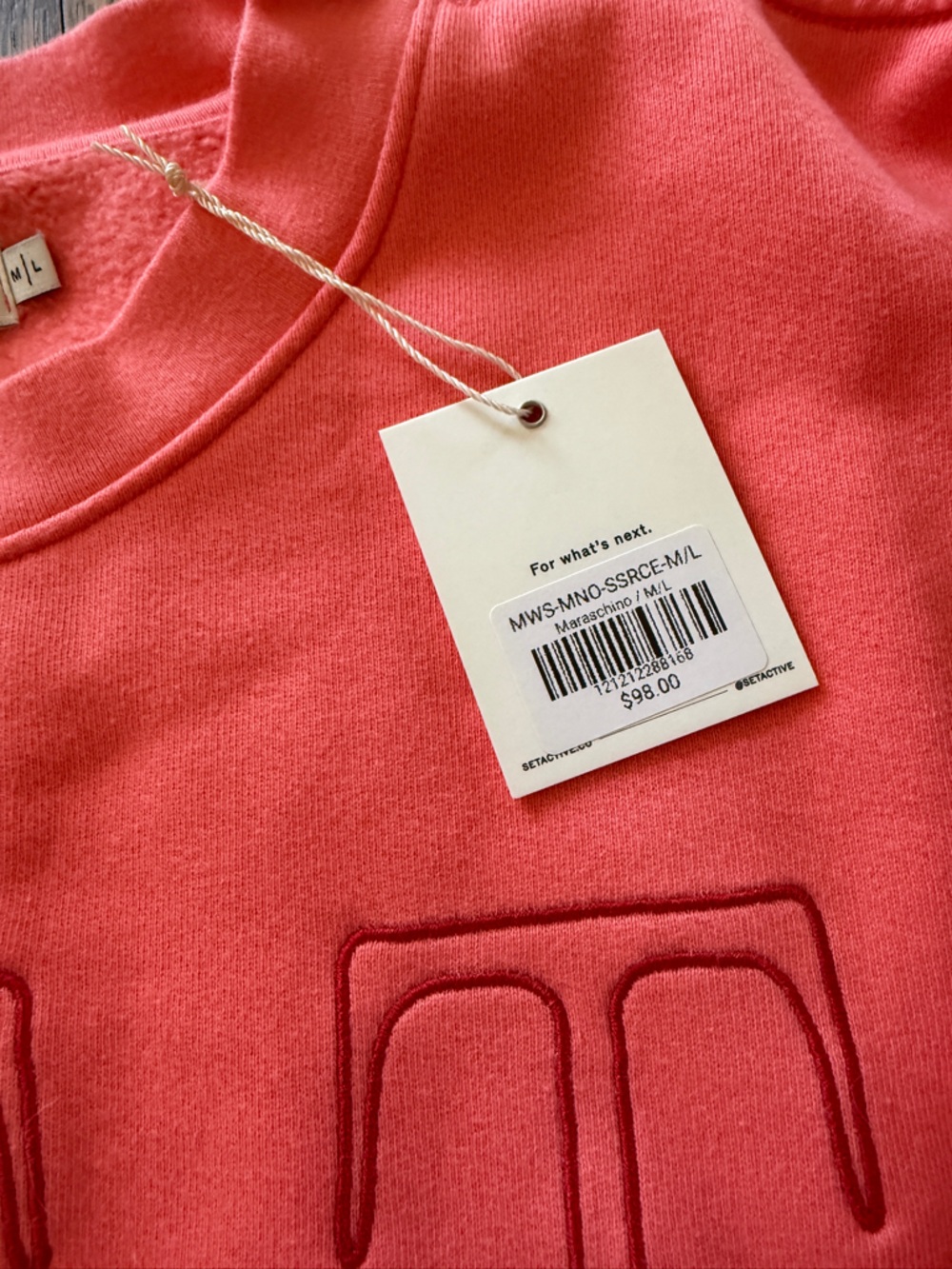 NWT SET Active Staple SET resort crewneck in Maraschino- size m/l - Picture 2 of 5